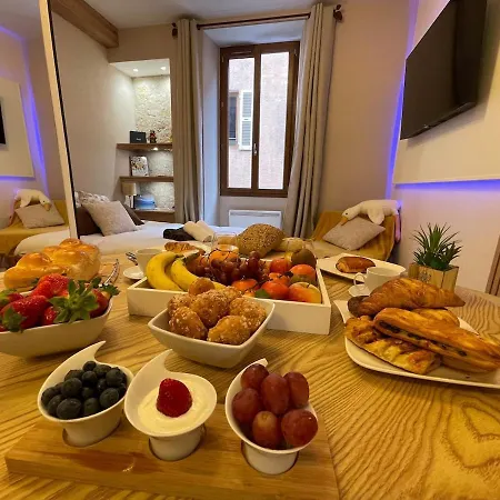 Au Faubourg -old - & Canal 1 Min Appartement Annecy