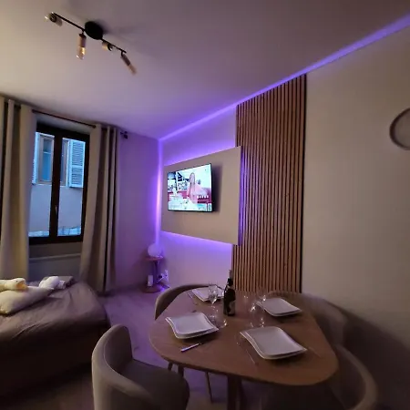 Appartement Au Faubourg -old - & Canal 1 Min