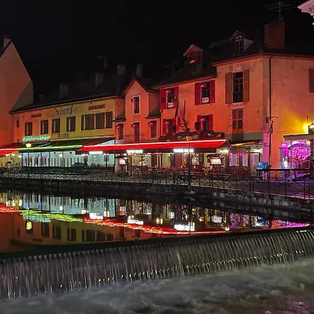 Appartement Au Faubourg -old - & Canal 1 Min