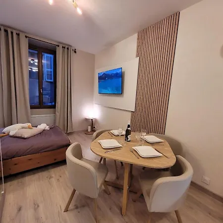 Au Faubourg -old - & Canal 1 Min Appartement Annecy